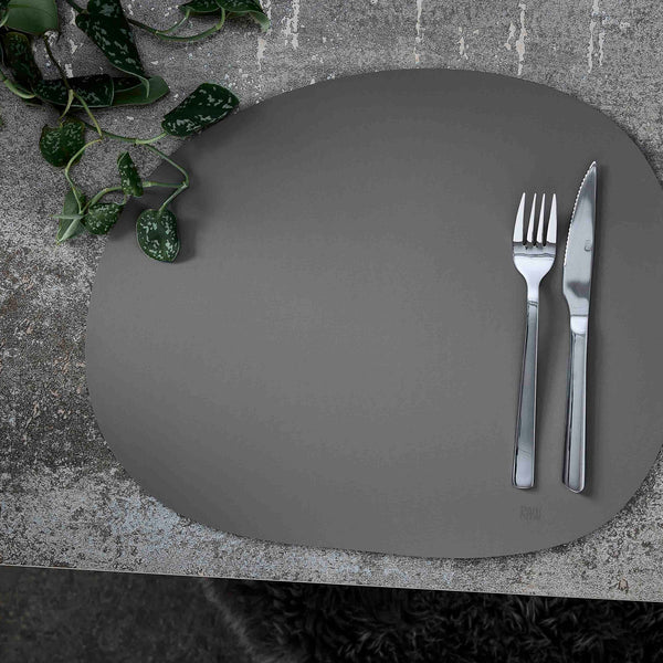 RAW - Silikone Dækkeserviet - Mørkegrå